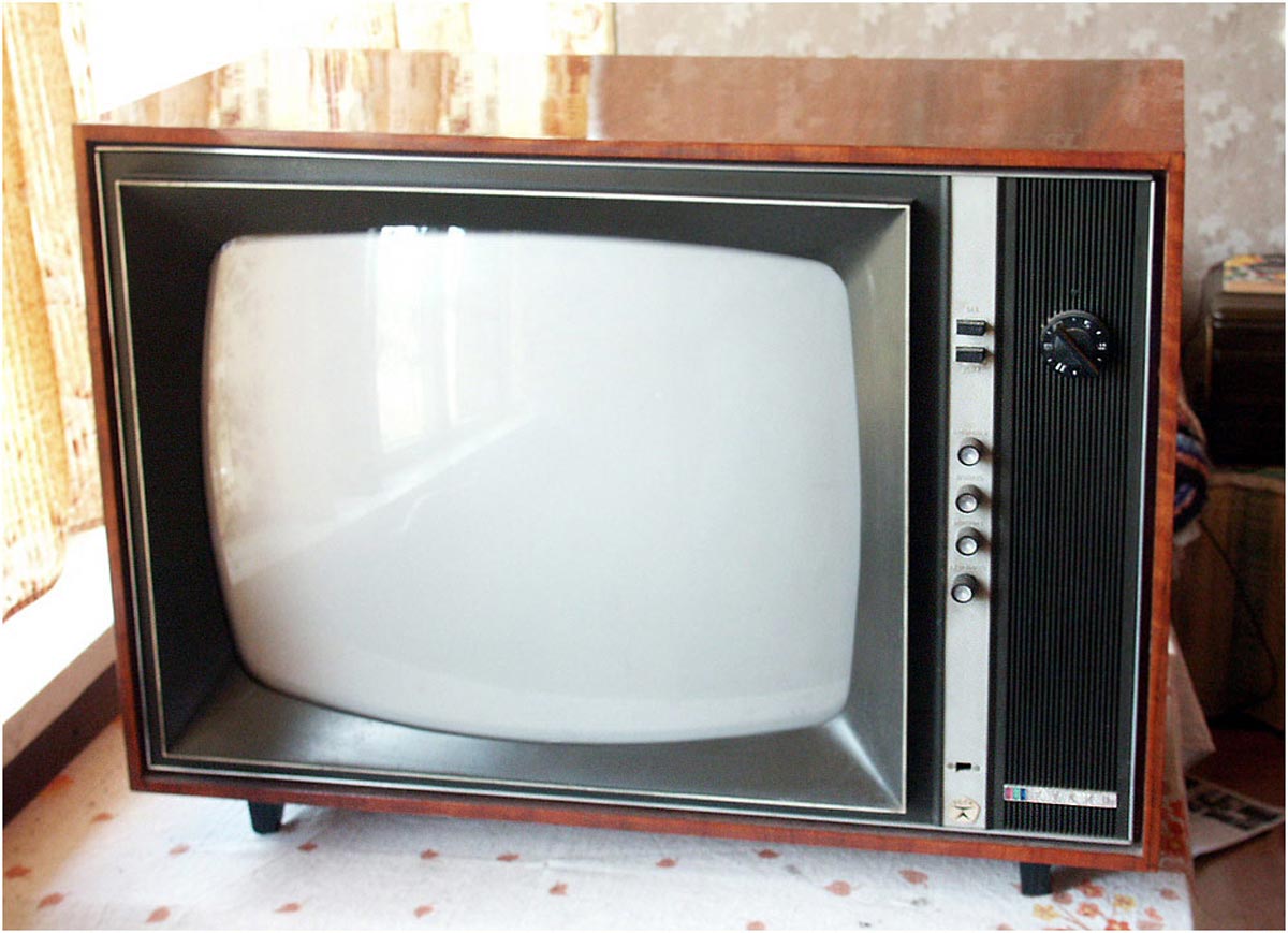 Телевизор в ссср появился каком году. Первый цветной телевизор Рубин 401. Цветной телевизор «Рубин 401». Телевизор Рубин 714. Советский телевизор Рубин.
