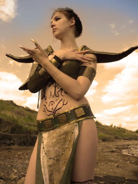 Almalexia cosplay By AnhenRose