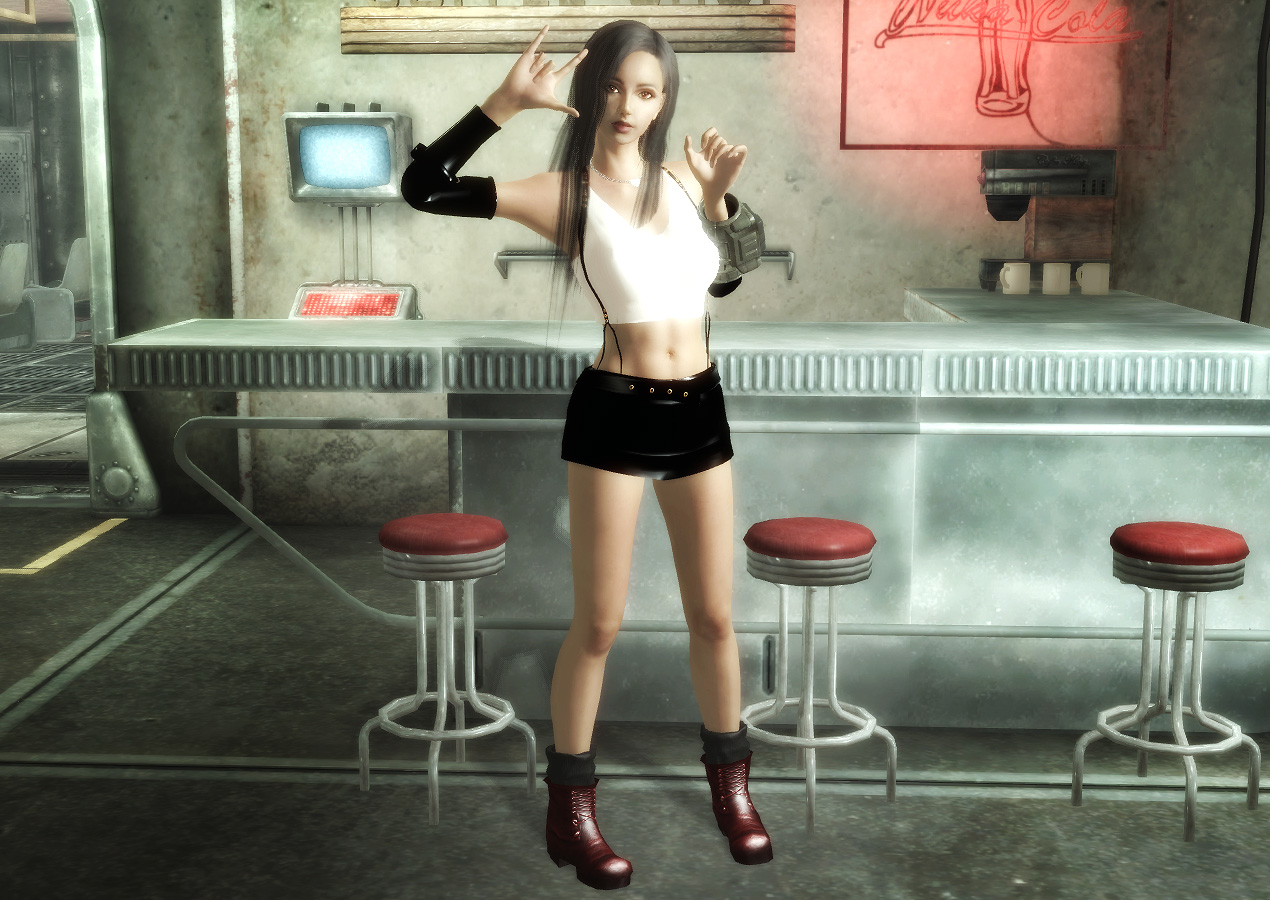 Dimonized female small hands