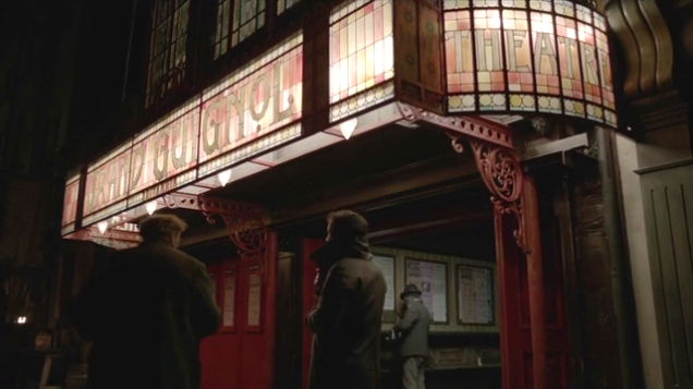 Penny-Dreadful-exterior-of-Grand-Guignol-Britannia.png