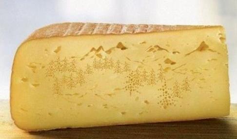 сыр с ёлками.jpg