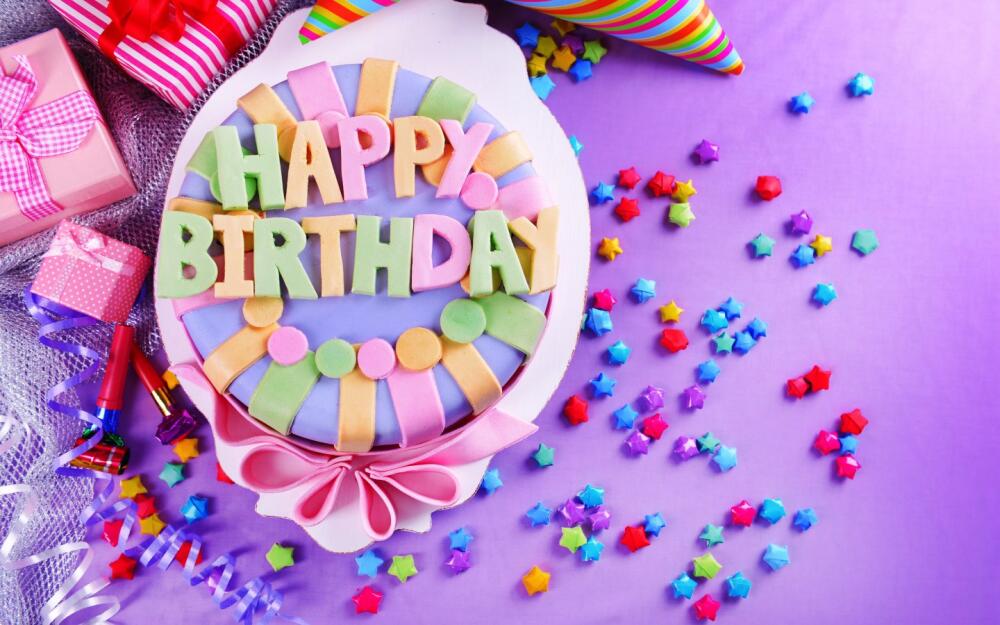 Happy-birthday-Cake-4k-decoration-wallpaper-facebook-photo-1440x900.jpg.jpeg