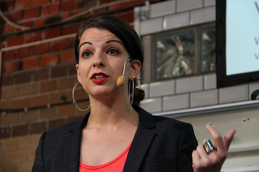 Anita_Sarkeesian_2013.jpg.jpeg