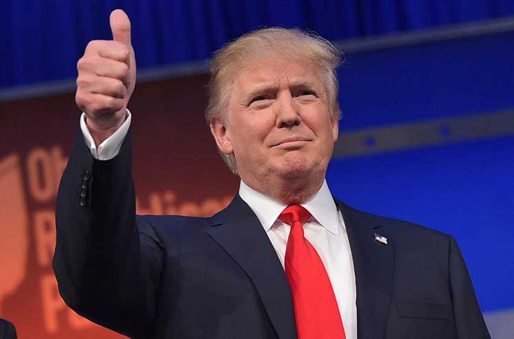 donald-trump-flashes-the-thumbs-up.jpg.jpeg
