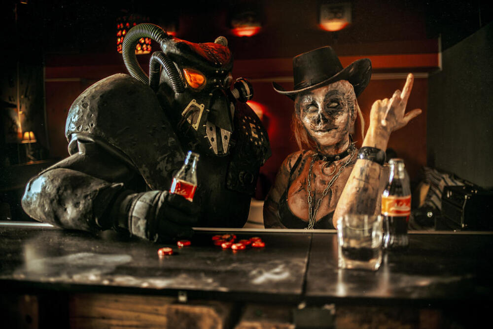 fallout_new_vegas___beatrix_russell_cosplay_by_elenasamko-d9f94dj.jpg.jpeg