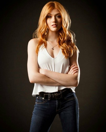 Kat-katherine-mcnamara-41241687-404-500.jpg.jpeg