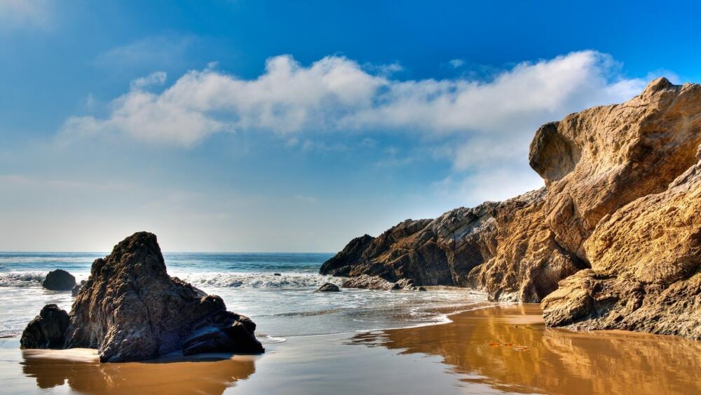Rock-Beach-Landscape-Amazing-Picture-M2B.jpg