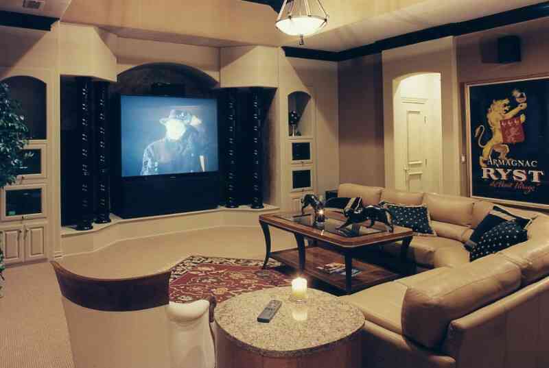 recreation_room-21.jpg