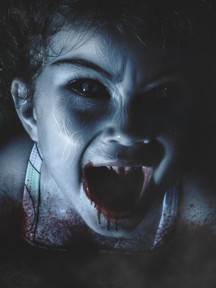 vampire_by_dimm_on-d9ev5ti.jpg.jpeg
