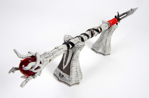 DRAGON-AGE-2-Miniature-Staffsword-Prop-Replica-Epic-Weapons1.jpg.jpeg