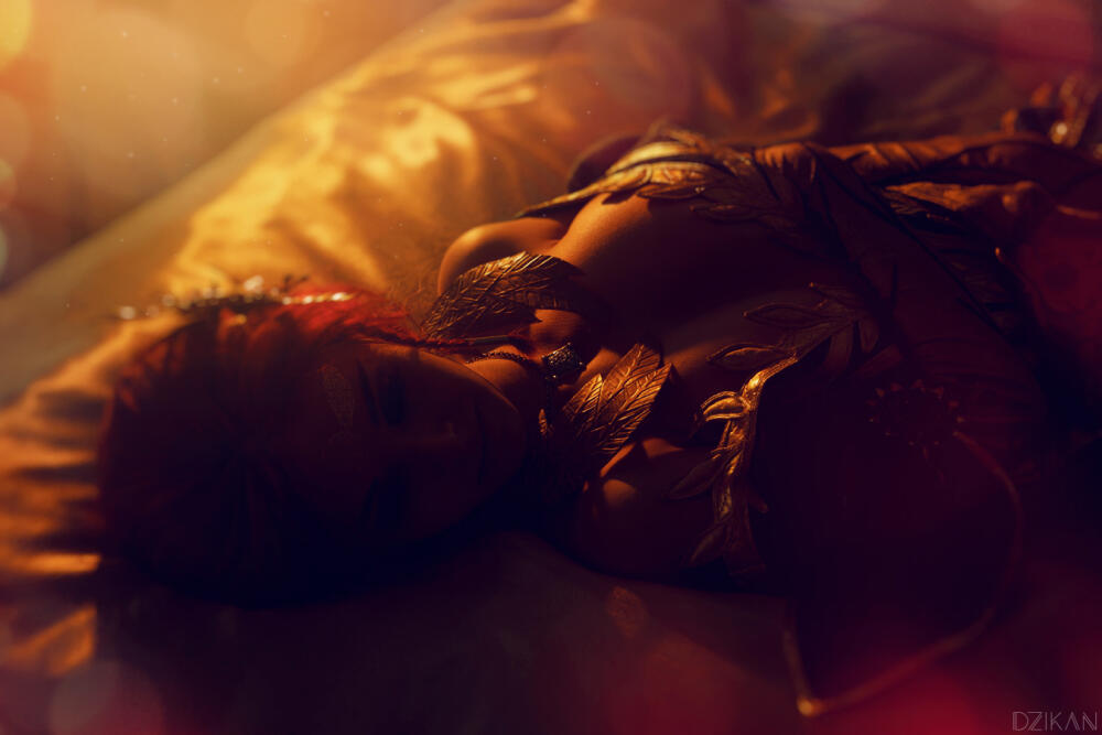 the_witcher_3___triss_merigold_cosplay_by_disharmonica-dar4zwb.jpg.jpeg