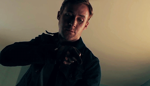 tumblr_m8h0qbBrJR1qg6rkio1_500.gif