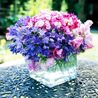 129742595_3980476_76549111_outdoorgardenbouquet25.jpg.jpeg