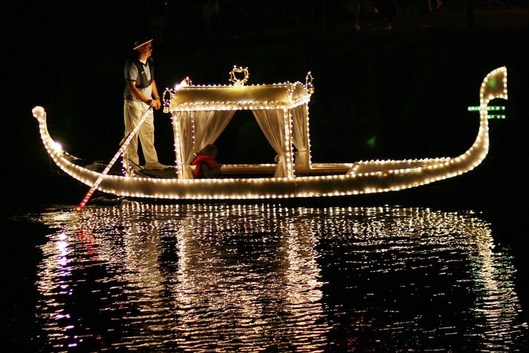 _48832559_gondola.jpg.jpeg