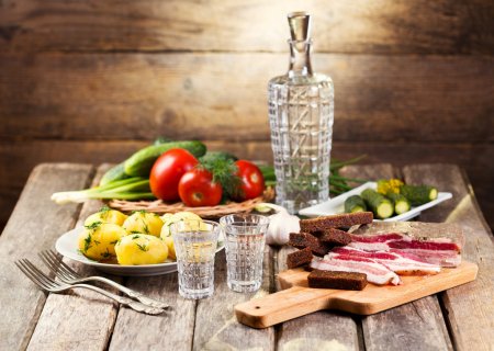 depositphotos_49532569-stock-photo-glasses-of-vodka-with-traditional.jpg.jpeg