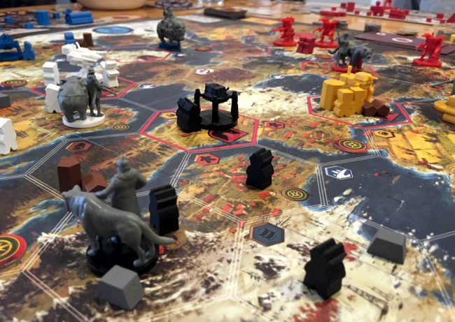 Scythe_5PlayerClose-650x461.jpg.jpeg