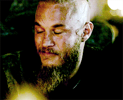 tumblr_nckmjiz8MT1r8tg38o1_250_zpsn3uh4fsu.gif