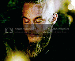 tumblr_nckmjiz8MT1r8tg38o4_250_zpszcj0c8ax.gif