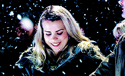 tumblr_o03233doqz1r0ecrho8_250.gif