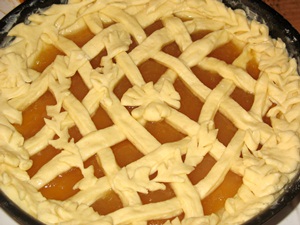 1313931401_ukrashenyj-pirog-s-povidlom.jpg.jpeg