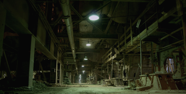 depositphotos_6930857-stock-photo-old-abandoned-factory.jpg