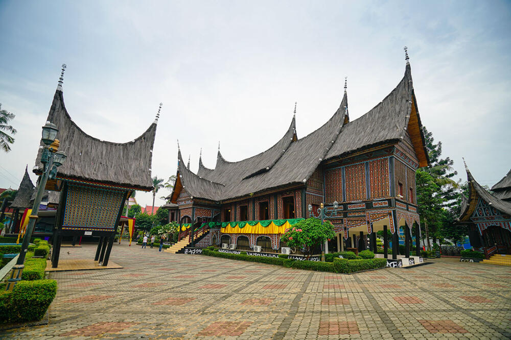 taman-mini-indonesia-indah.jpg.jpeg