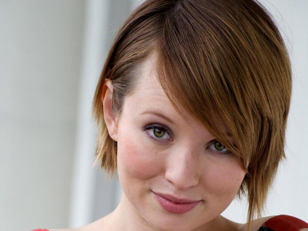 Emily Browning 4.jpg