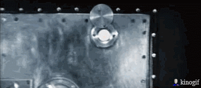 130135549_0_86394_84e9e38f_L.gif