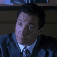 looking-up-and-down-saw.gif