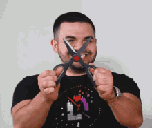 scissors-opening-and-closing.gif