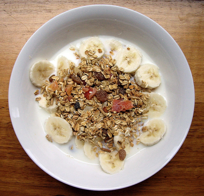 800px-Muesli.jpg.jpeg