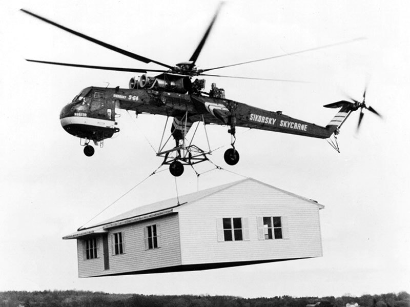 Sikorsky_Skycrane_carrying_house_bw.jpg.jpeg