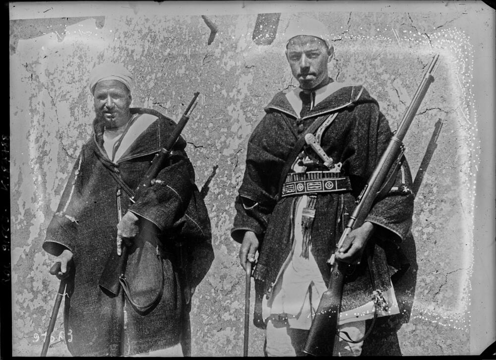Kaid_Sarkash_%28Riffian_leader%29_1924.jpg.jpeg