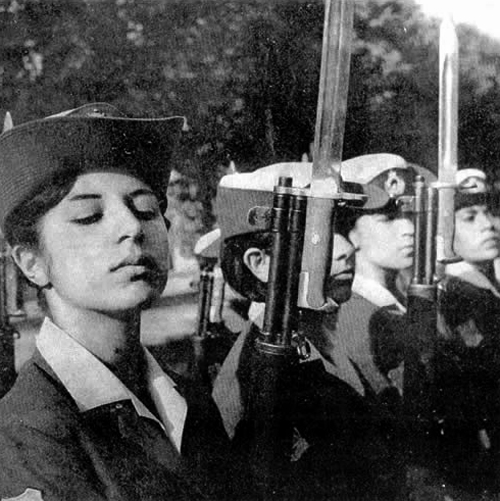 Pahlavi%20Imperial%20Iranian%20Air%20Force%20Airwomen%201970s.jpg.jpeg