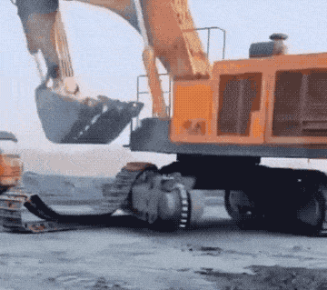 ae075dc9_resizedScaled_740to655.gif